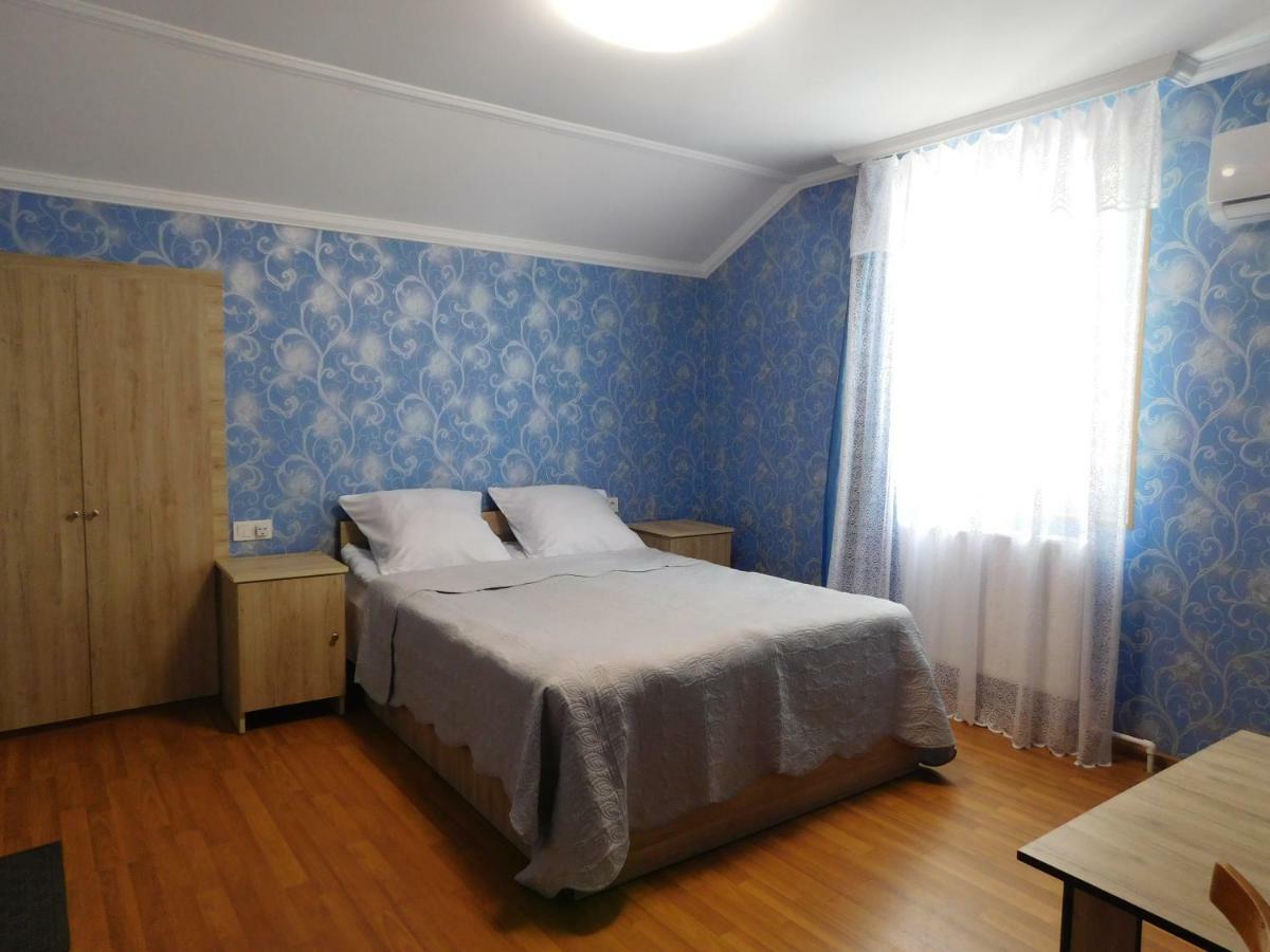 Akaki's Guesthouse Borjomi Eksteriør billede